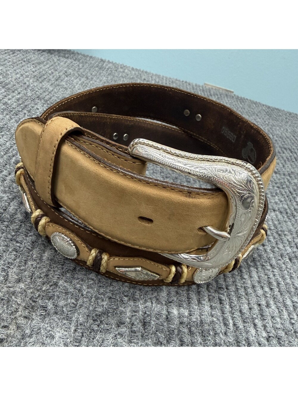Justin Belt Mens 38 Brown Leather Western Concho Studded Engraved Silver Buckle - Picture 2 of 15
